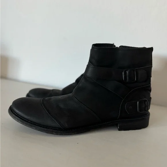 ALDO -Men's Black Leather Ankle Boots - Picture 1 of 6